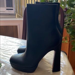 Size 10 platform booties